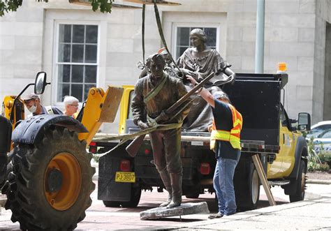 francis scott key statue removed